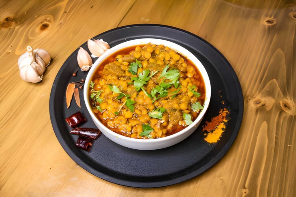Daal Gosht vs Chicken Daal: Which Should You Pick?